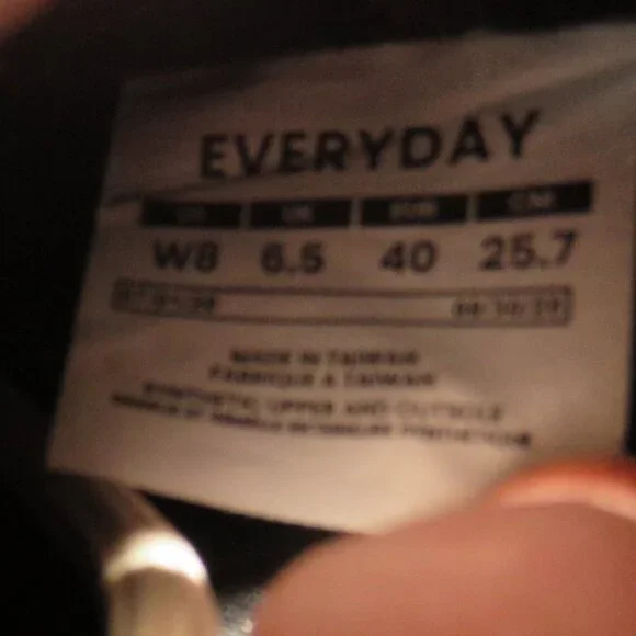 VESSI Everyday Classic Sneaker Athletic Shoes in Classic Blush - Women's Sz 8 - Picture 13 of 13